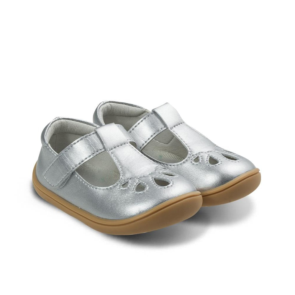 Little Blue Lamb comfortable baby sandals in silver