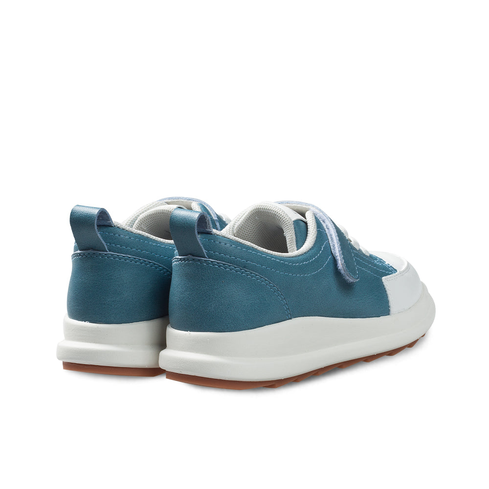 Little Blue Lamb comfortable children sneakers in blue