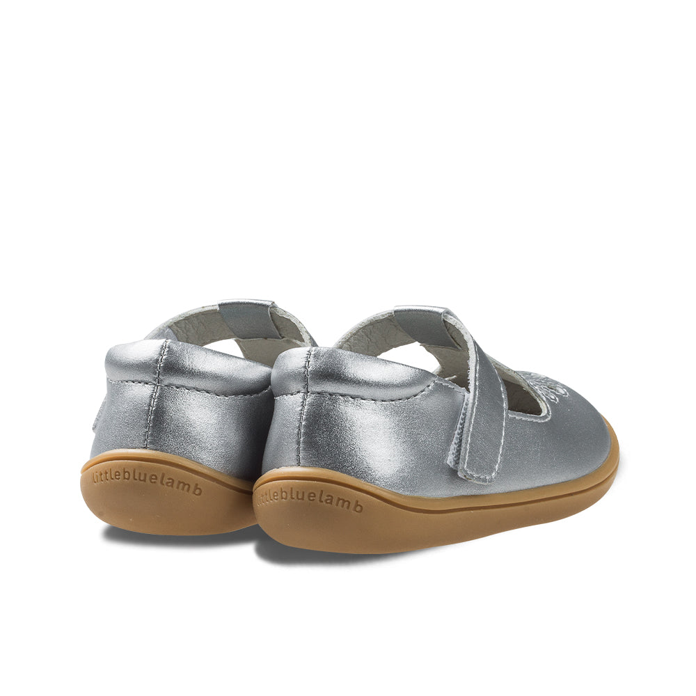 Little Blue Lamb comfortable infant sandals in silver