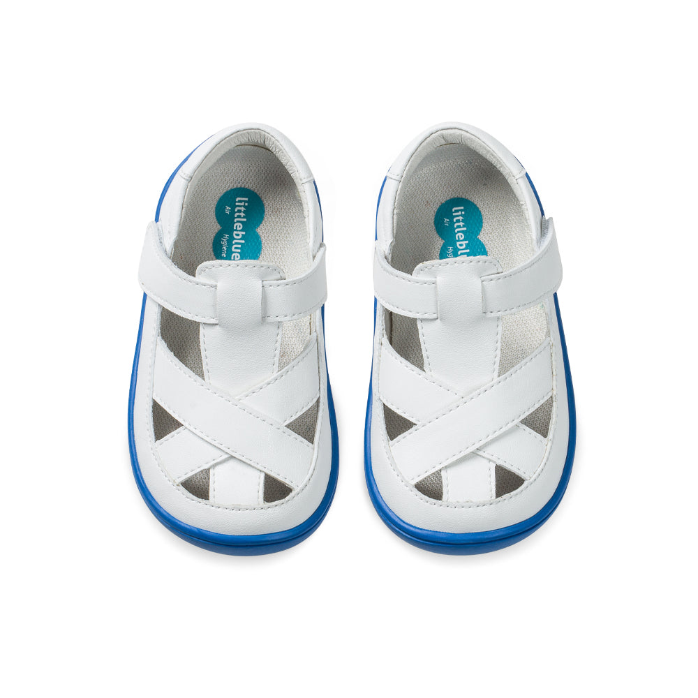 Little Blue Lamb comfortable infant shoes in white