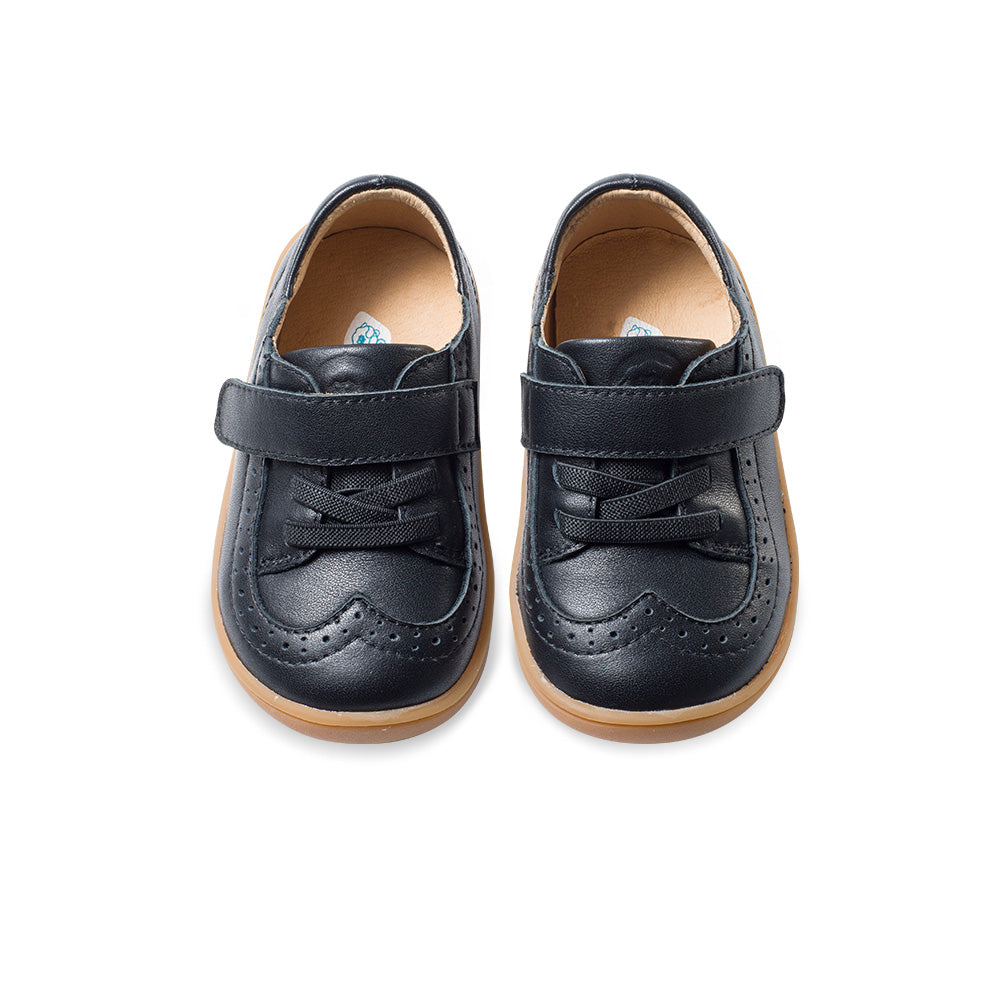 Little Blue Lamb real leather toddler shoes in black