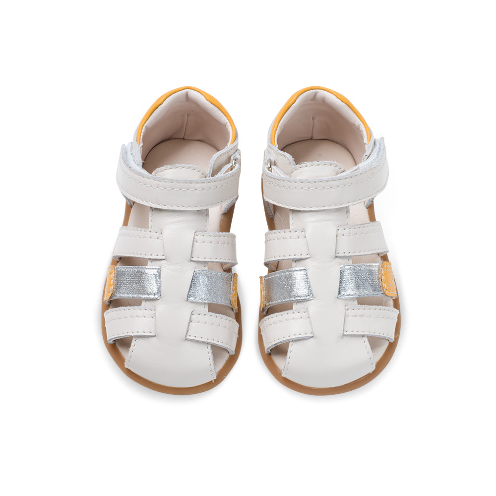 Little Blue Lamb real leather infant sandals in white
