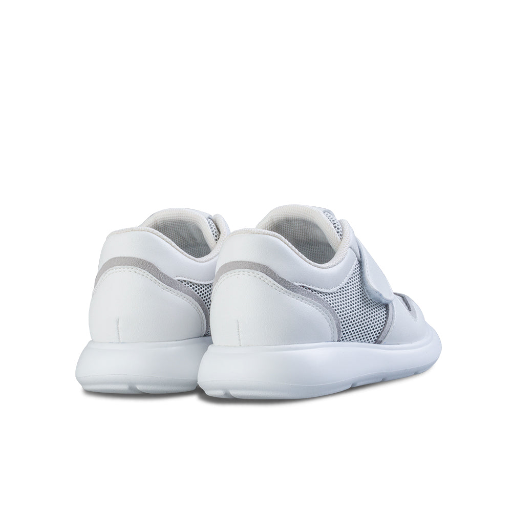 Little Blue Lamb comfortable toddler shoes in white